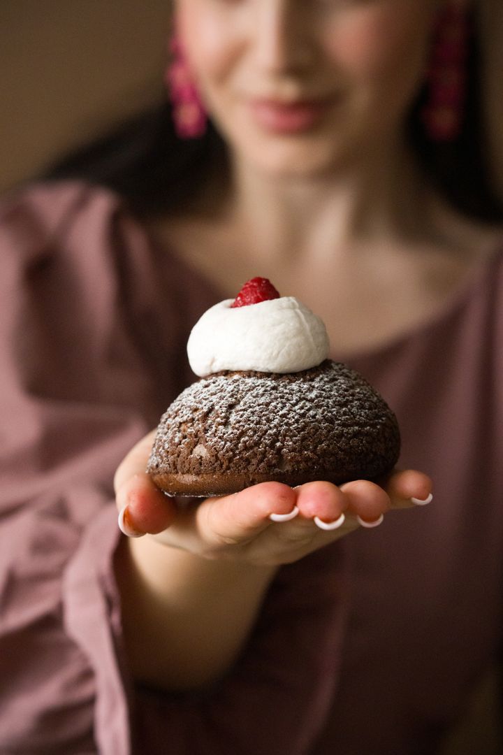 Choux cu ciocolată și zmeură